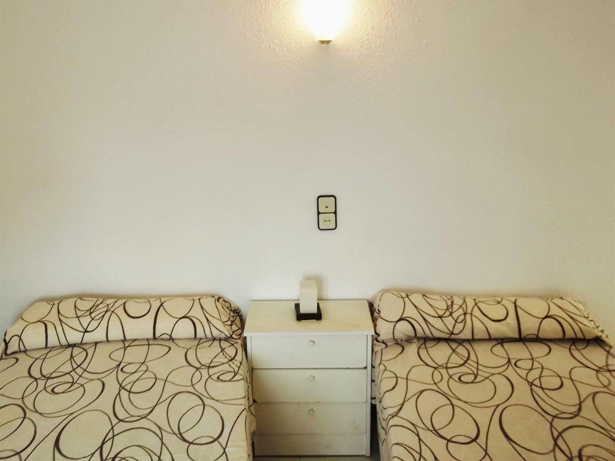 Apartamentos Ar Enjoy Bellavista リョレート・デ・マル エクステリア 写真