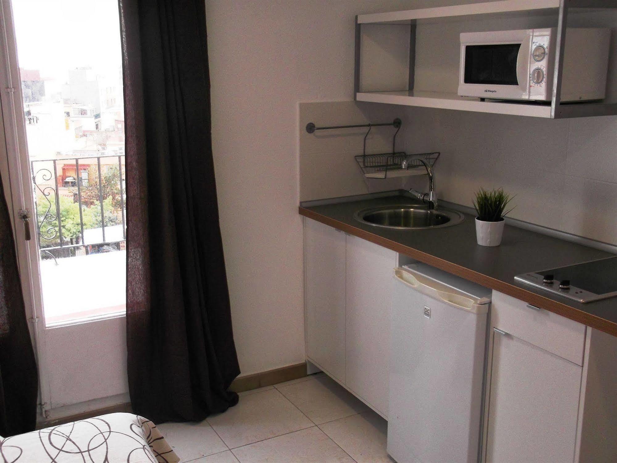 Apartamentos Ar Enjoy Bellavista リョレート・デ・マル エクステリア 写真